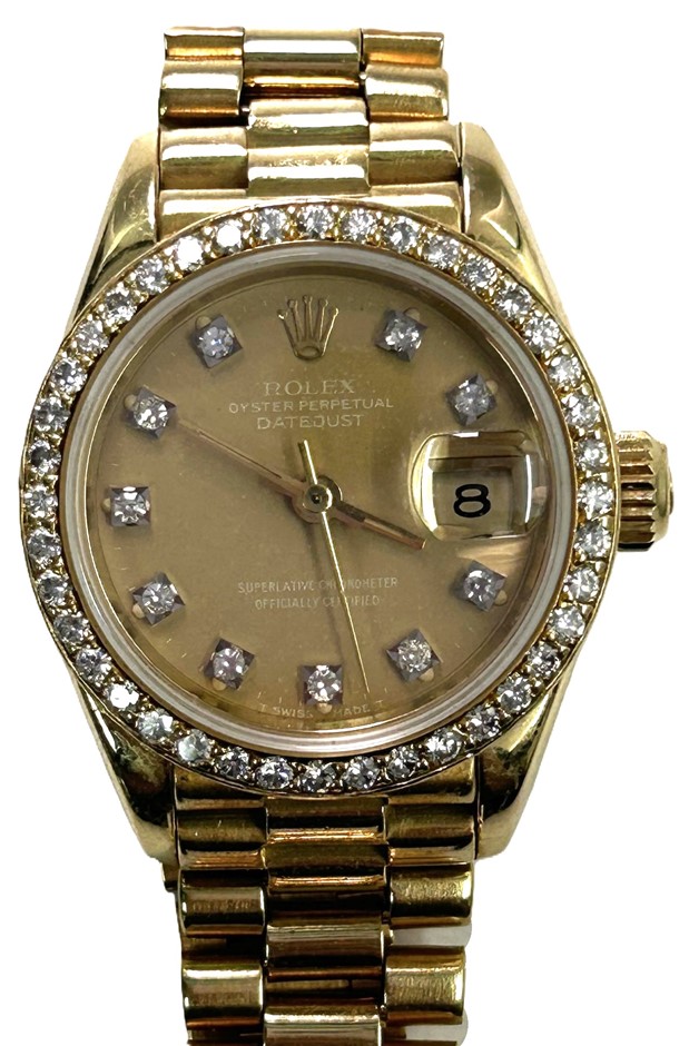 Pawnbroker Unredeemed Goods Auction