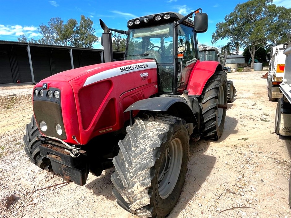 Tractor, Trailer, Seeder and Agriculture Equipment's
