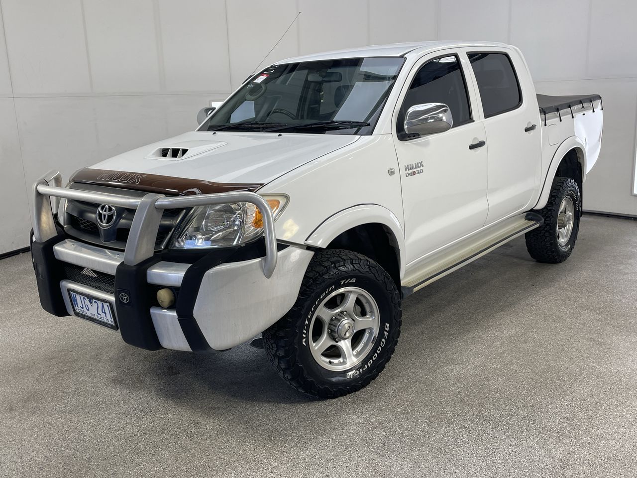 2008 Toyota Hilux SR (4x4) KUN26R Turbo Diesel Manual Dual Cab