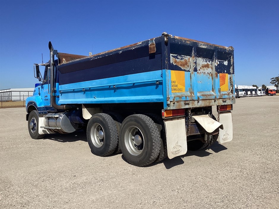 1995 FORD L9000 6 x 4 Tipper Truck Auction (0016-3033027