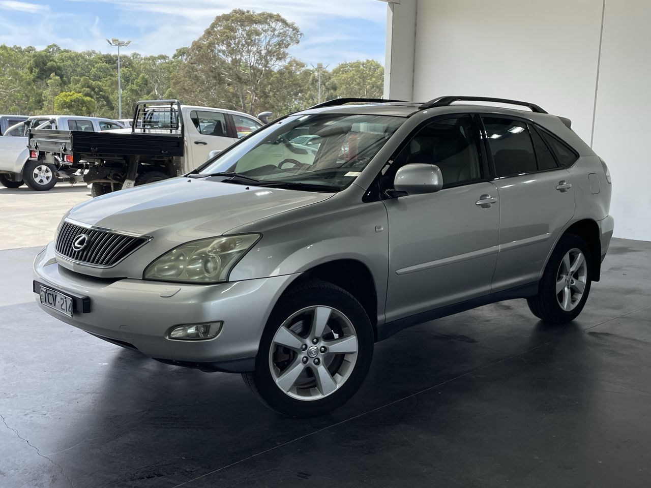 2004 Lexus RX330 Sports MCU38R Automatic Wagon