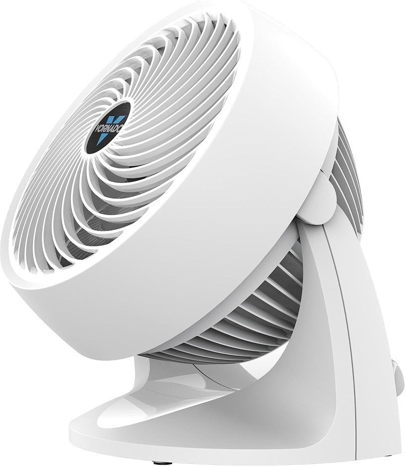VORNADO 633 Medium Air Circulator, White.