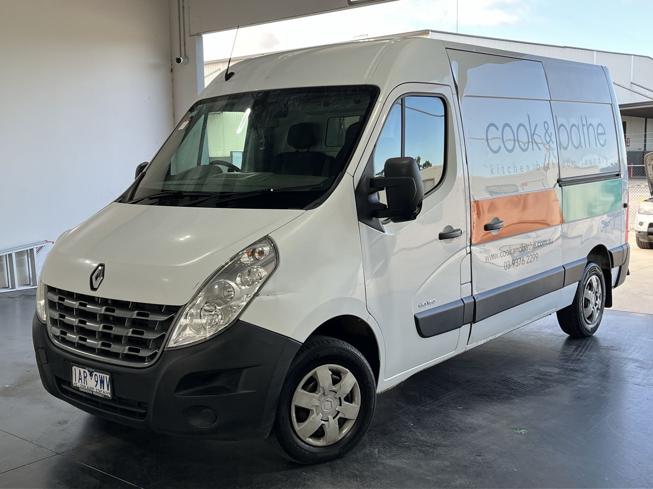 2013 Renault Master MWB Turbo Diesel Automatic Van