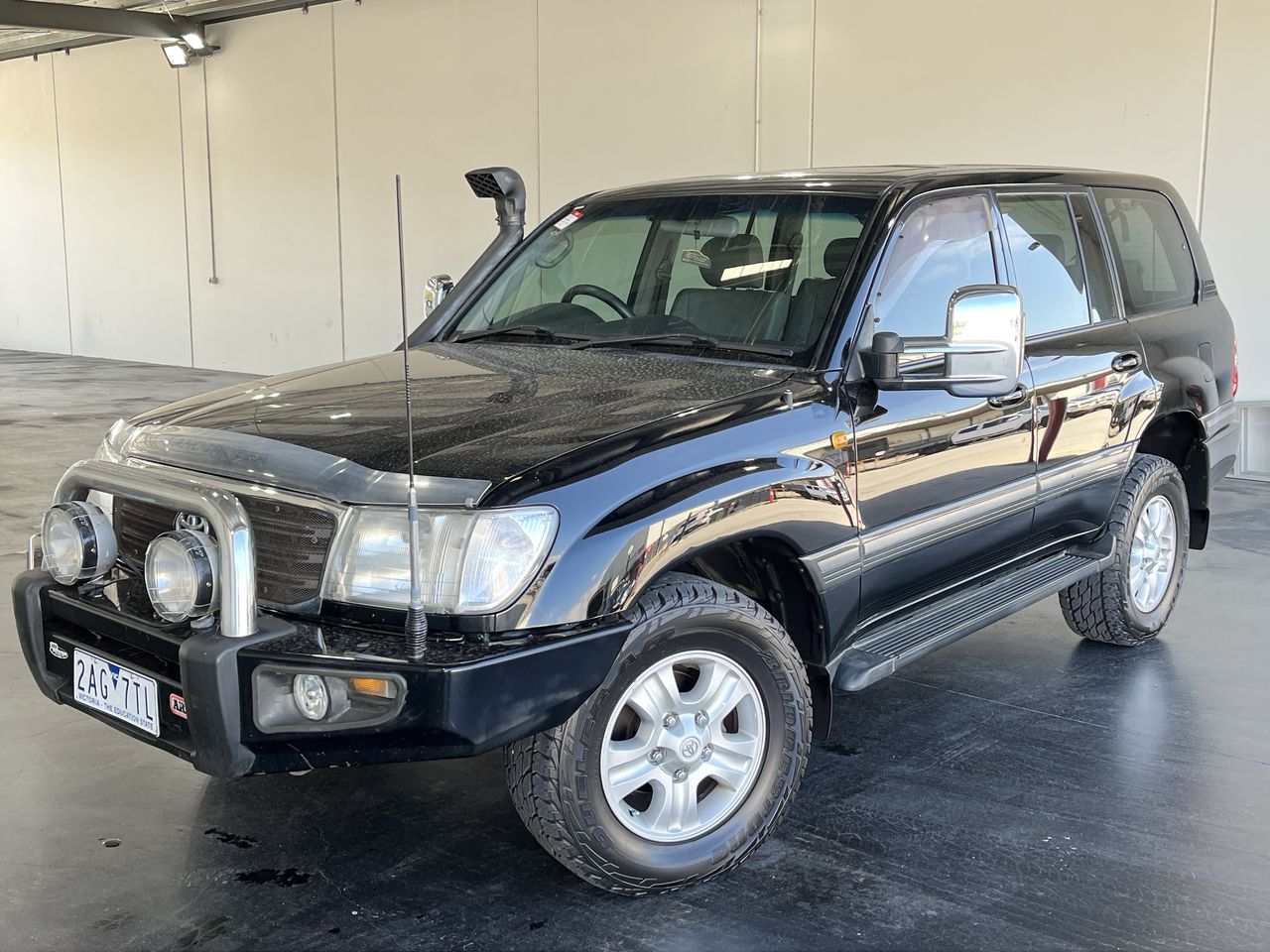 2004 Toyota Landcruiser Sahara (4x4) HDJ100R Turbo Diesel Automatic 8 Seats Wagon