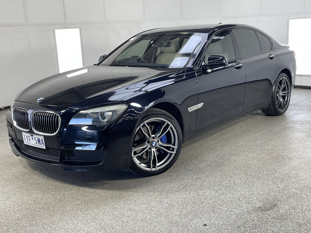 2011 BMW 7 40i F01 Automatic Sedan