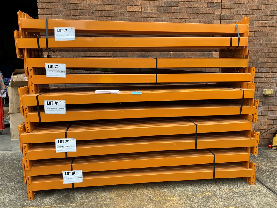 Large Unreserved Site Clearance Sale