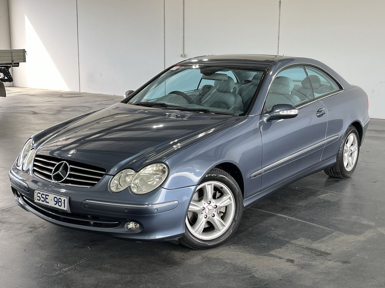 2004 Mercedes Benz CLK240 Avantgarde C209 Automatic Coupe