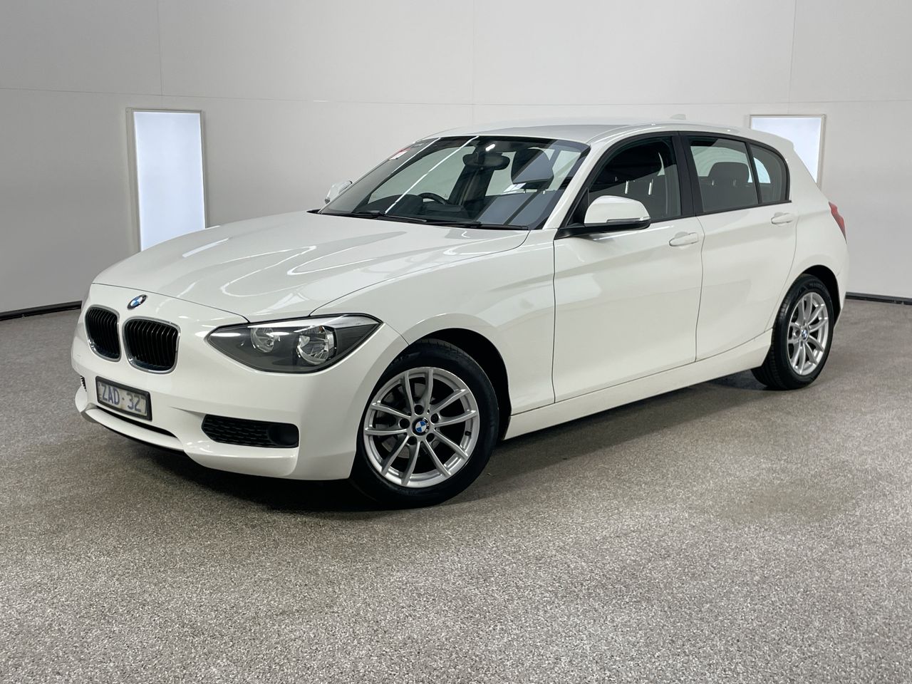 2012 BMW 1 16i F20 Automatic - 8 Speed Hatchback