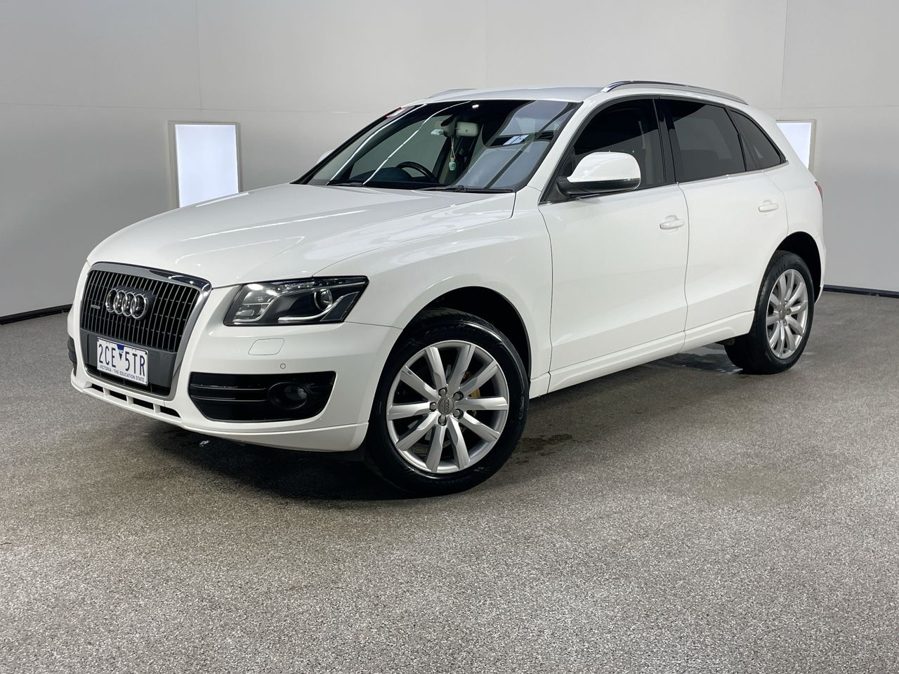 2011 Audi Q5 2.0 TFSI Quattro 8R Automatic Wagon