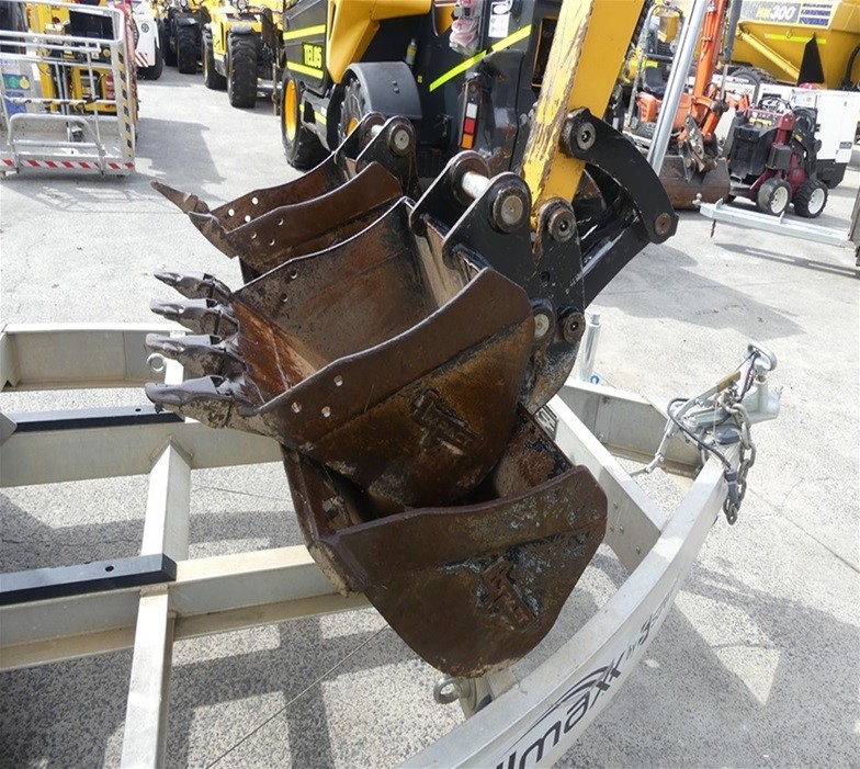 Lifting, Loading & unloading Contractor Requirements