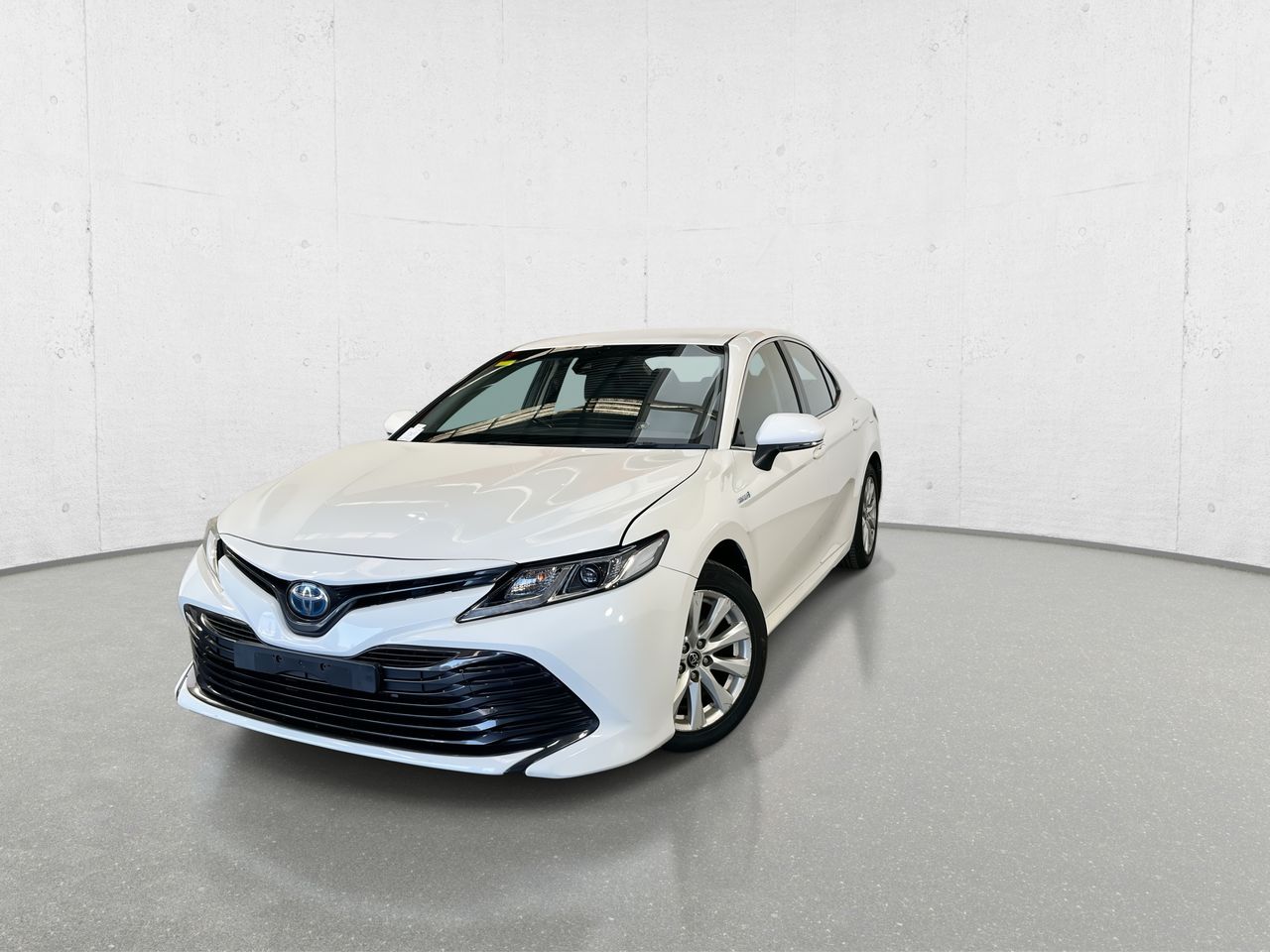 2019 Toyota Camry ASCENT HYBRID AXVH71R CVT Sedan