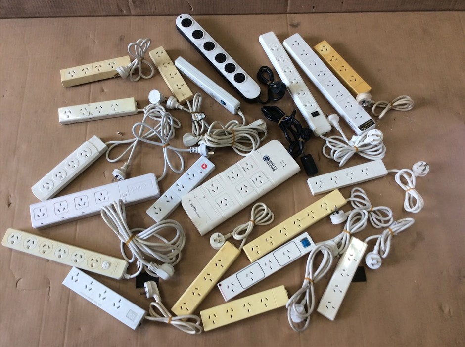 Mix Brand Mix Model Socket (Lot of 20) Auction (0007-2567400) | Grays ...