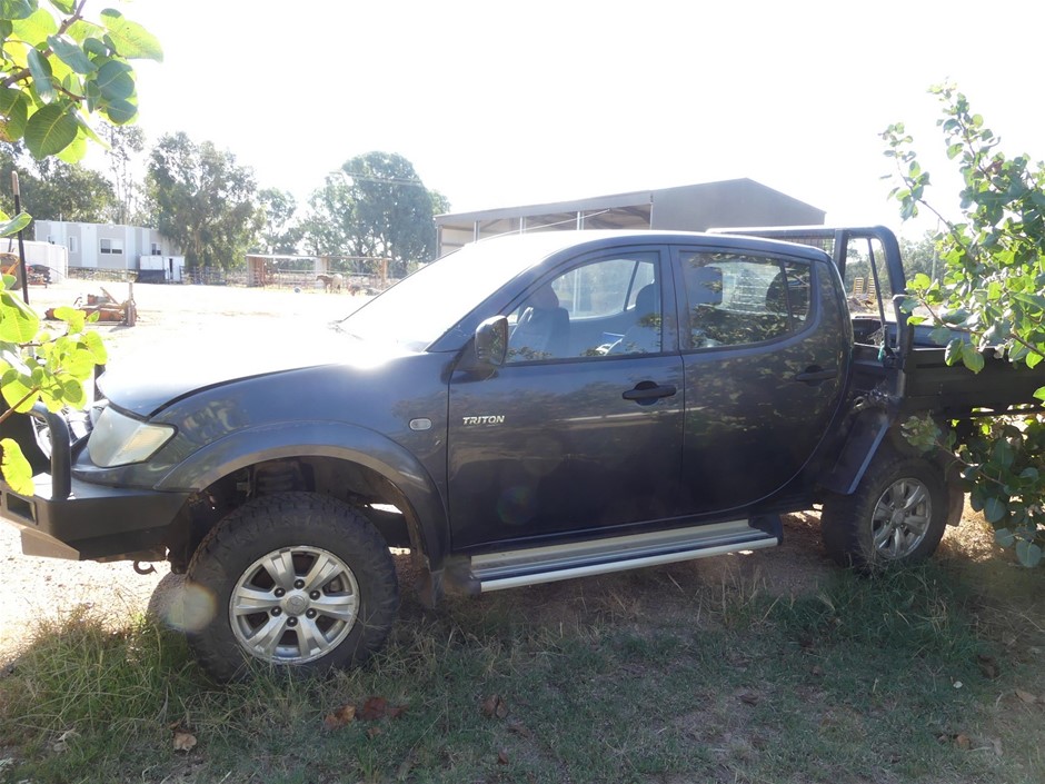 2009 Mitsubishi Triton RWD Manual Dual Cab Ute