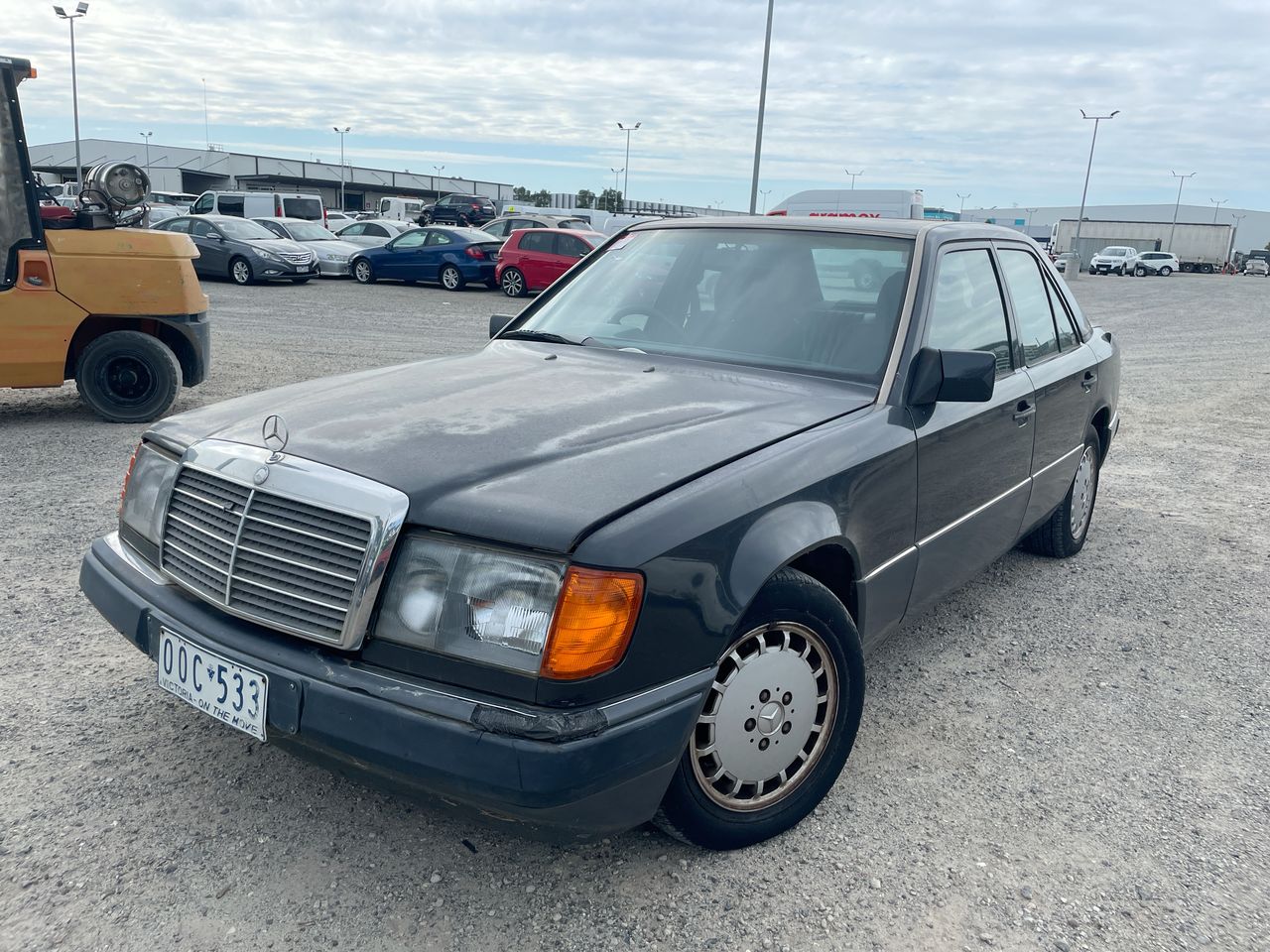 1990 Mercedes Benz 300E Automatic Sedan
