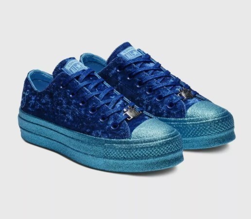 CONVERSE Women's Miley Cyrus x Chuck Taylor AS Lift Low, 563721C. Size US 7