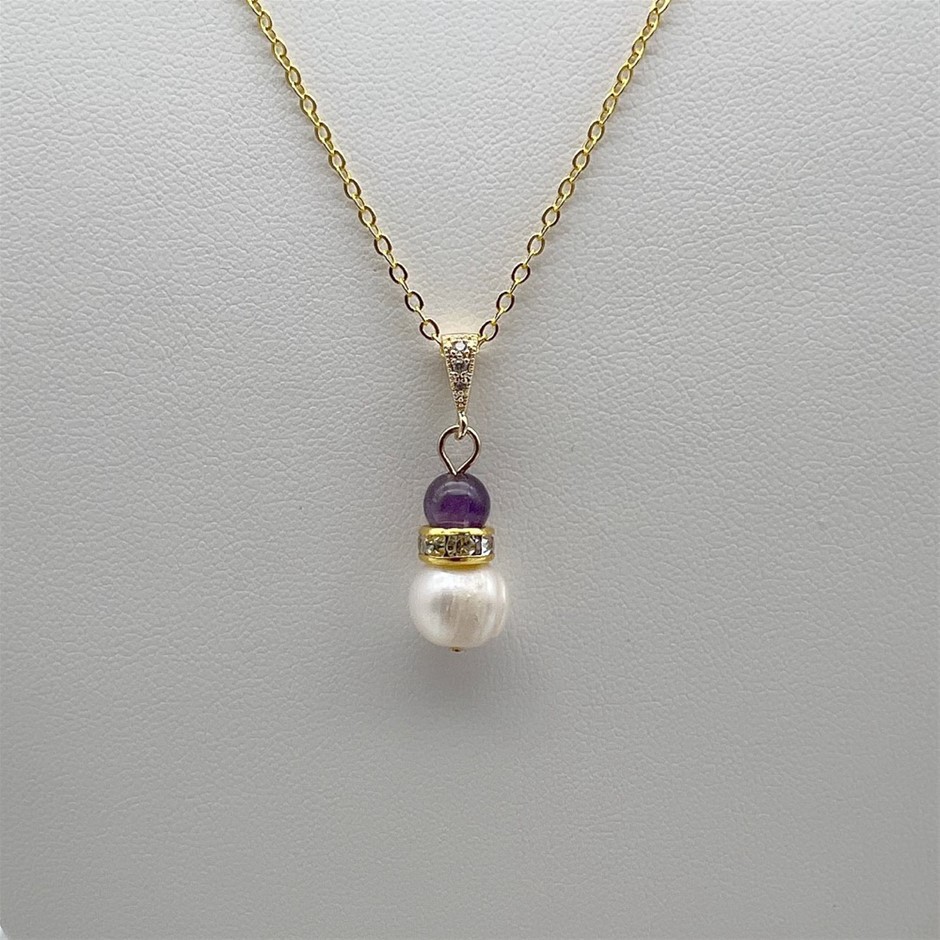 "Rare Finds: Gemstone Beaded Jewellery Auction Starts at $2"