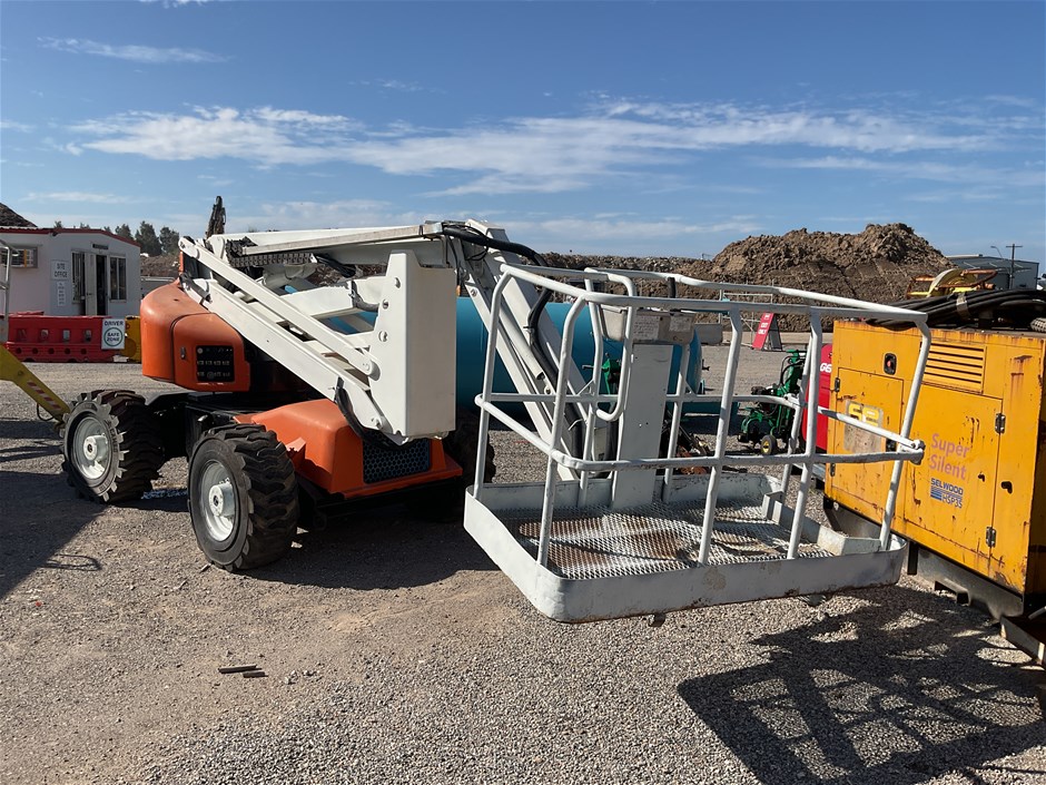 1998 Upright AB46RT Boom Lift