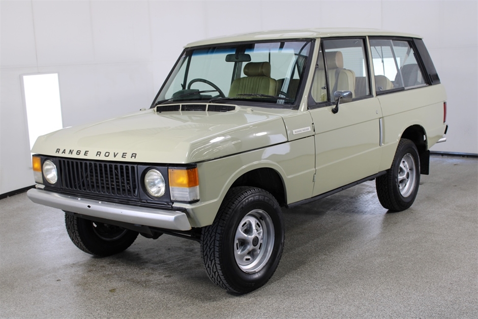 1975 Range Rover Classic 2 door Manual Wagon ‘Suffix D’