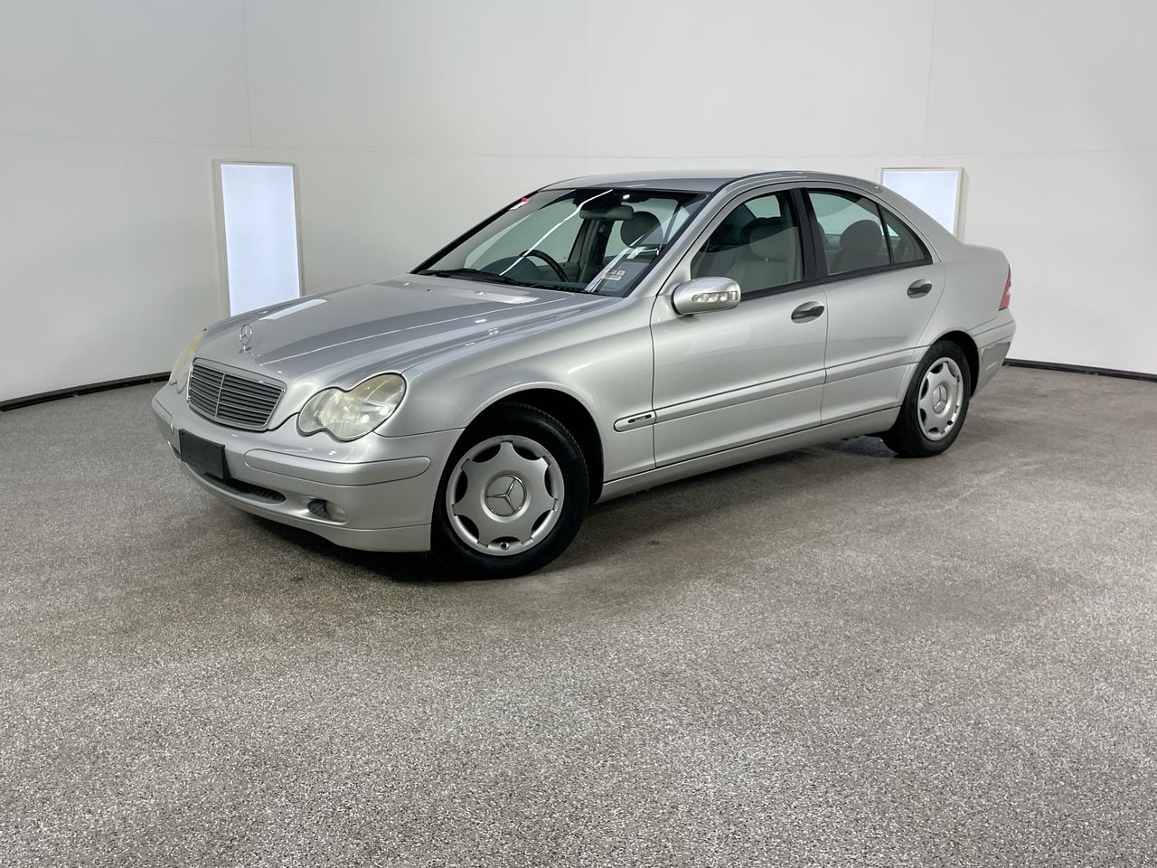 2001 Mercedes Benz C180 Classic W203 Automatic Sedan