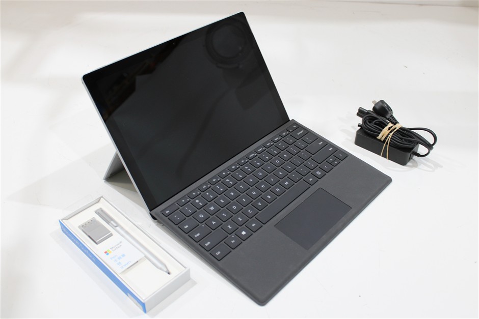 MICROSOFT SURFACE PRO