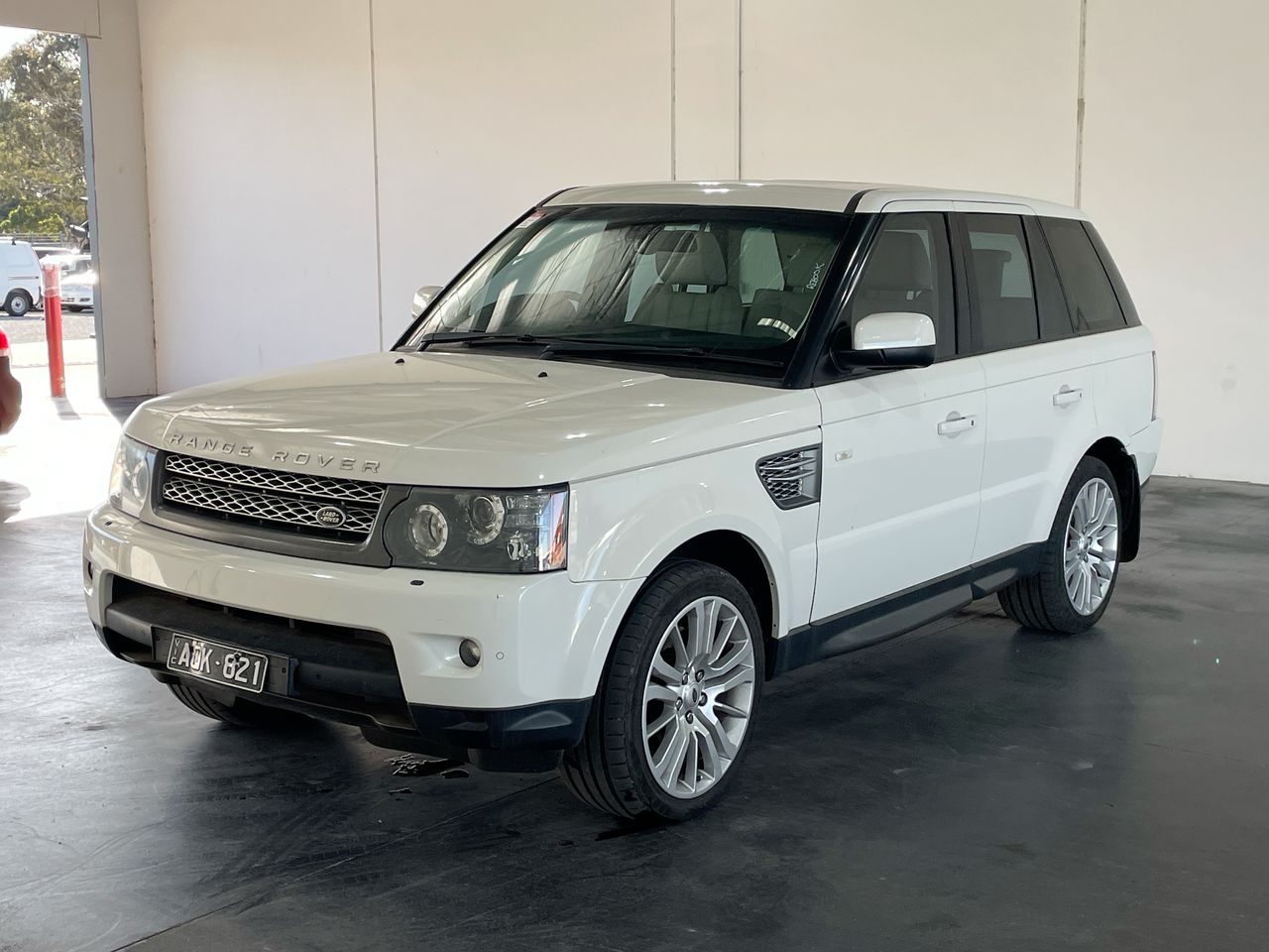 2010 Land RoverRangeRover Sport 3.6 TDV8 LUXURY TD At Wagon