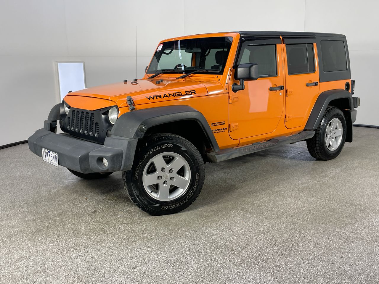 Jeep Wrangler Unlimited Sport (4x4) JK Turbo Diesel 