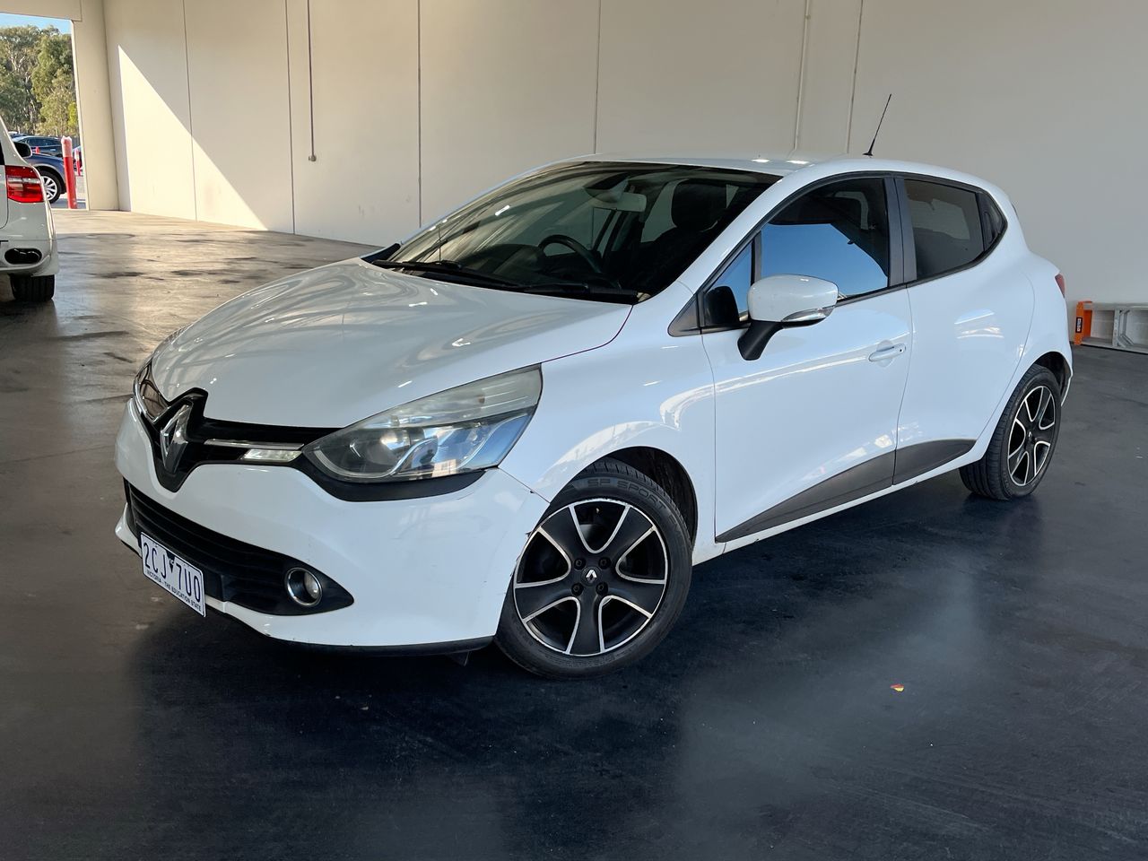2015 Renault Clio Expression Automatic Hatchback