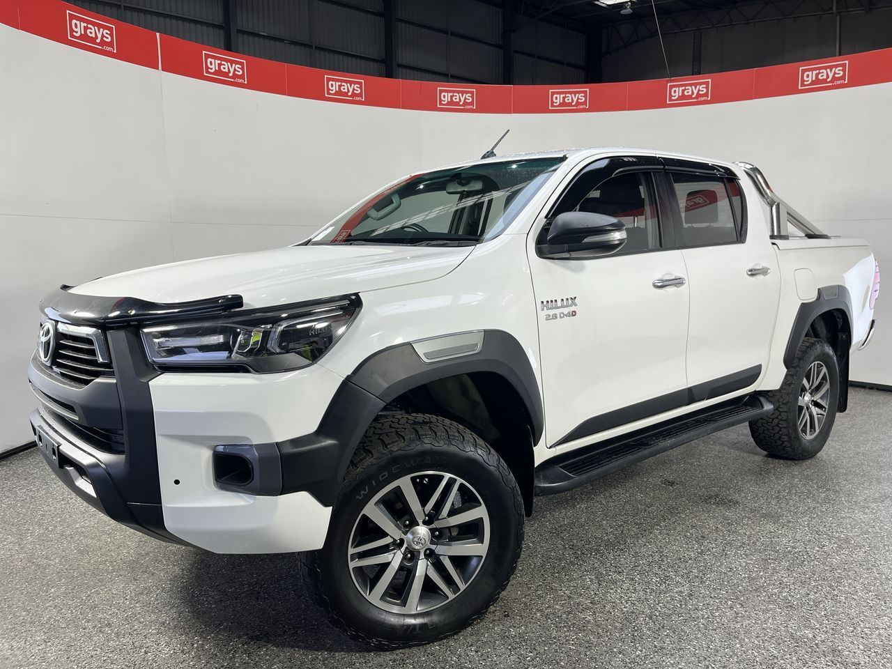 2016 Toyota Hilux 4x4 SR GUN126R Turbo Diesel Automatic Dual Cab