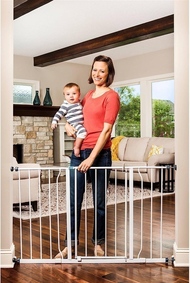 REGALO Easy Open 47-Inch Super Wide Walk Thru Baby Gate, Bonus Kit.