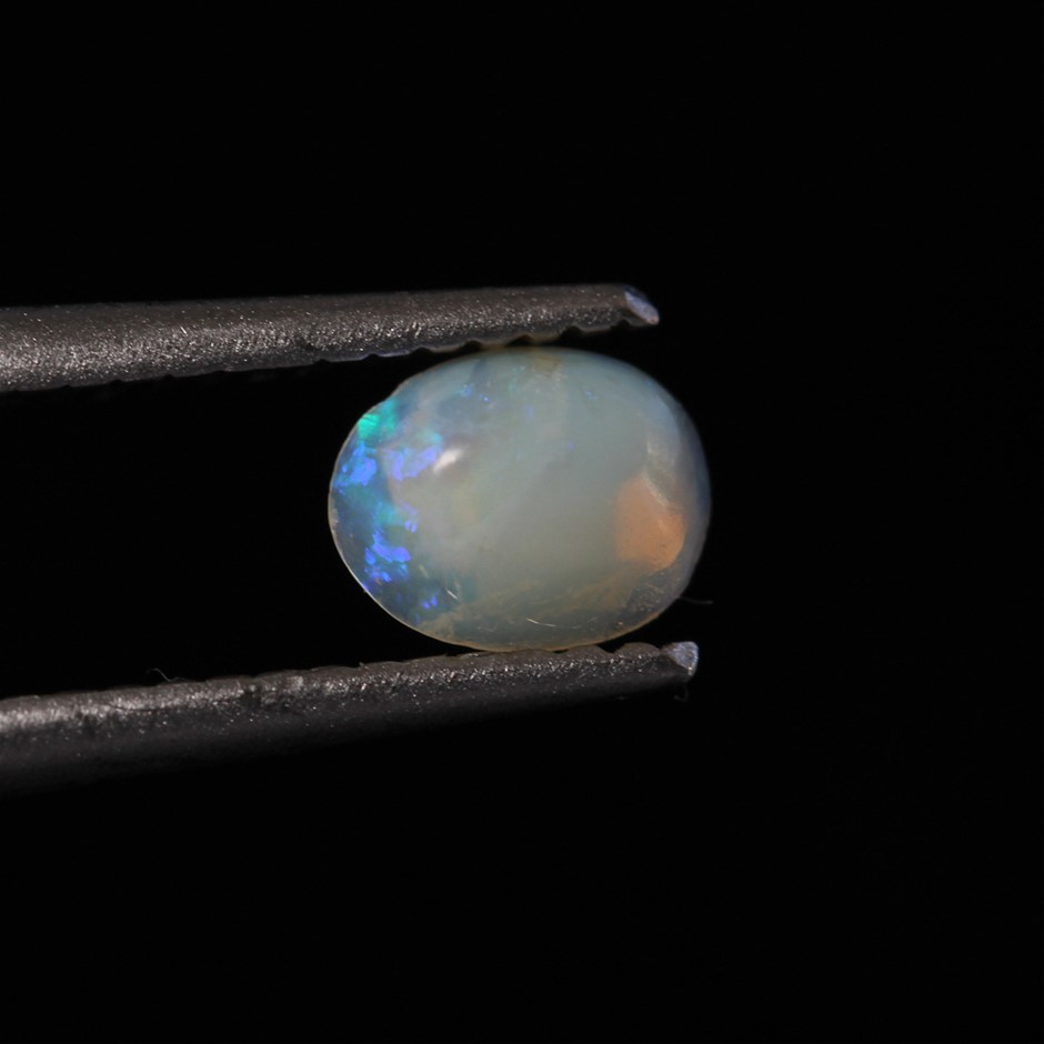 Solid 0.37 ct  Australian Opal