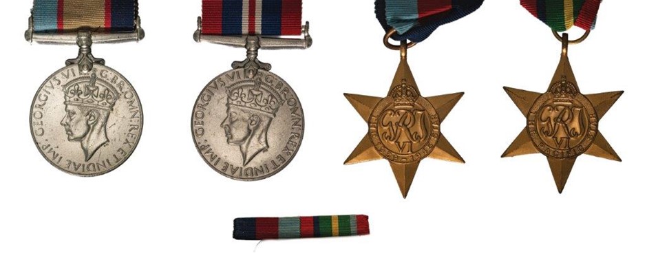 5 x Assorted Australian WWII Medals & Ribbon Bar Awarded Auction (7917 ...