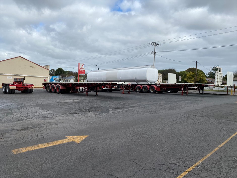 Mostly Unreserved Prime Movers, Trailers and Accessories