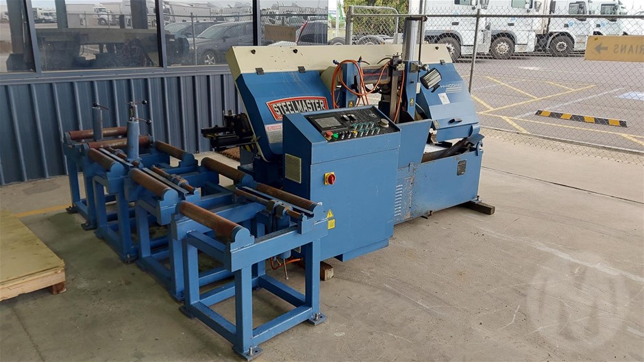 2016 Steelmaster Metal Band Sawing Machine - Model H400HA