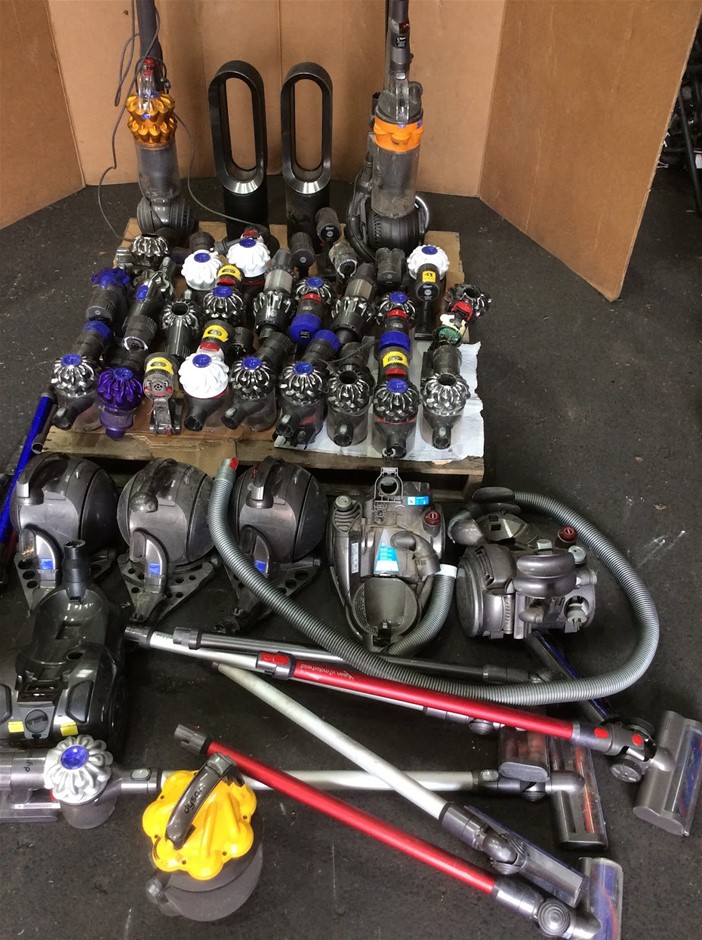 Assorted Home Decors, Appliances & Whitegoods