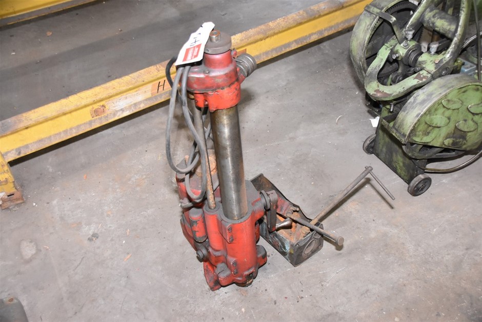 Van Norman 777S Portable Engine Boring Bar