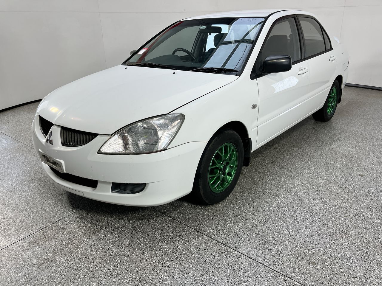 2005 Mitsubishi Lancer ES CH Manual Sedan