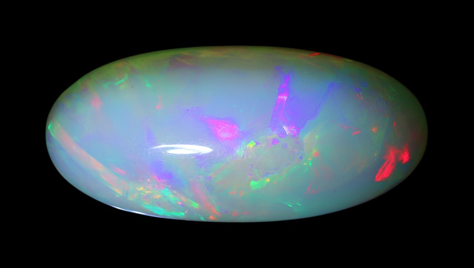 30.3 Carats Color-Play Opal