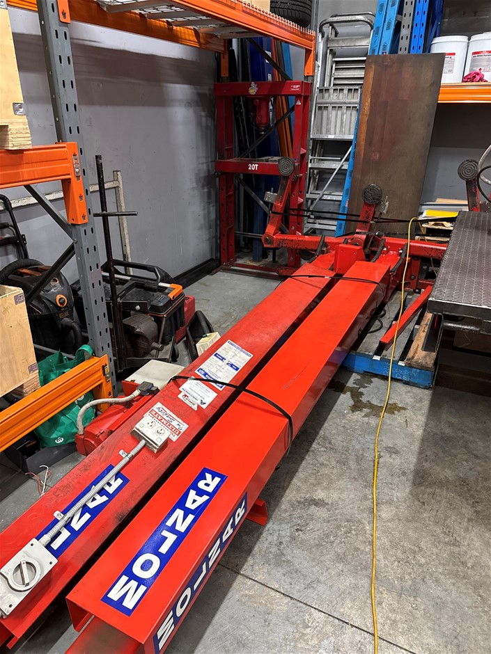 Molnar and Powerrex Overhead Hoists