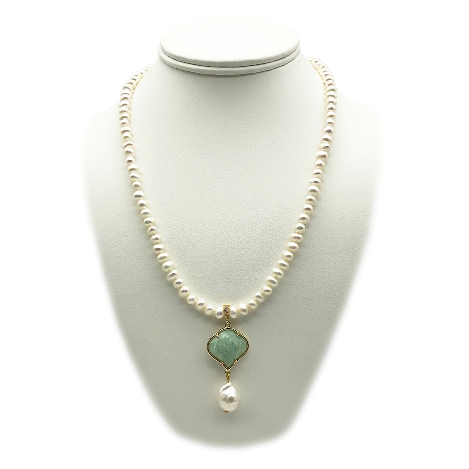 M&N Emporium - Luxurious Pearl Necklace Collection