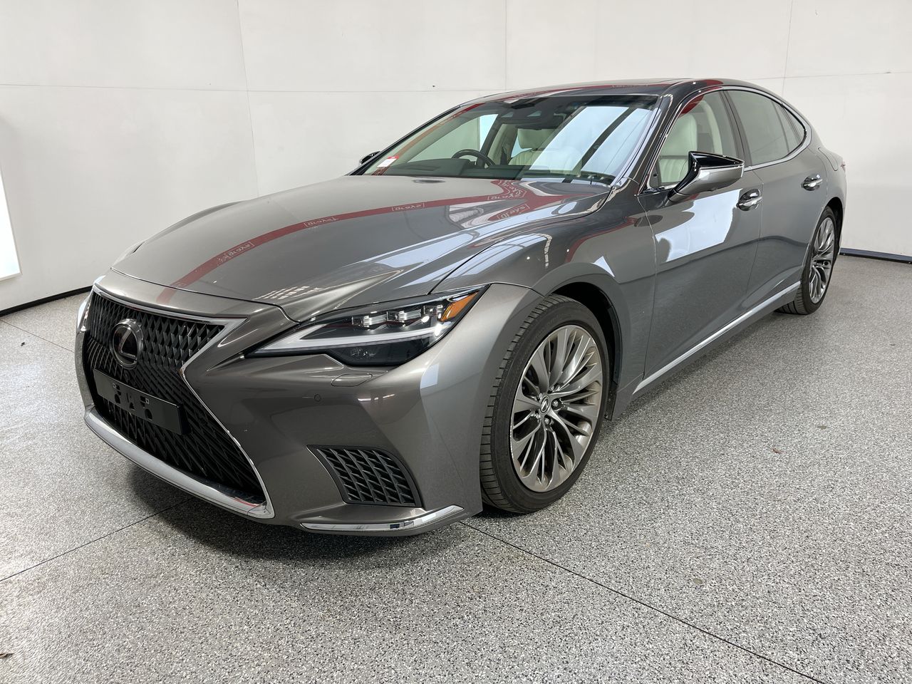 Repossession - 2023 Lexus LS LS500h SPORTS LUXURY Sedan