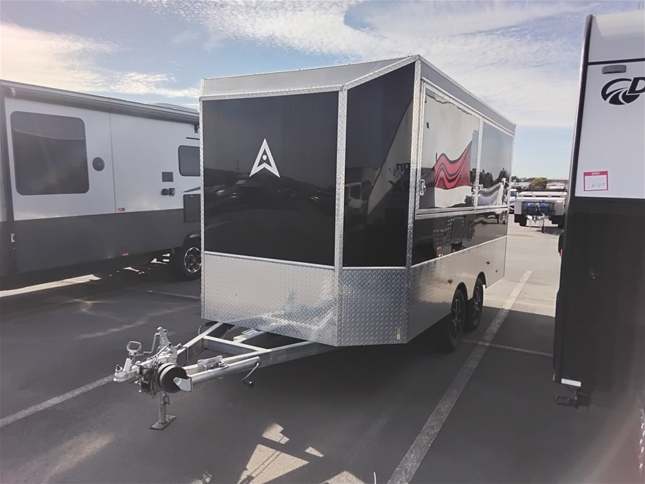 2017 Gal-Trailers 11x6 Enclosed Mobile Bar Trailer