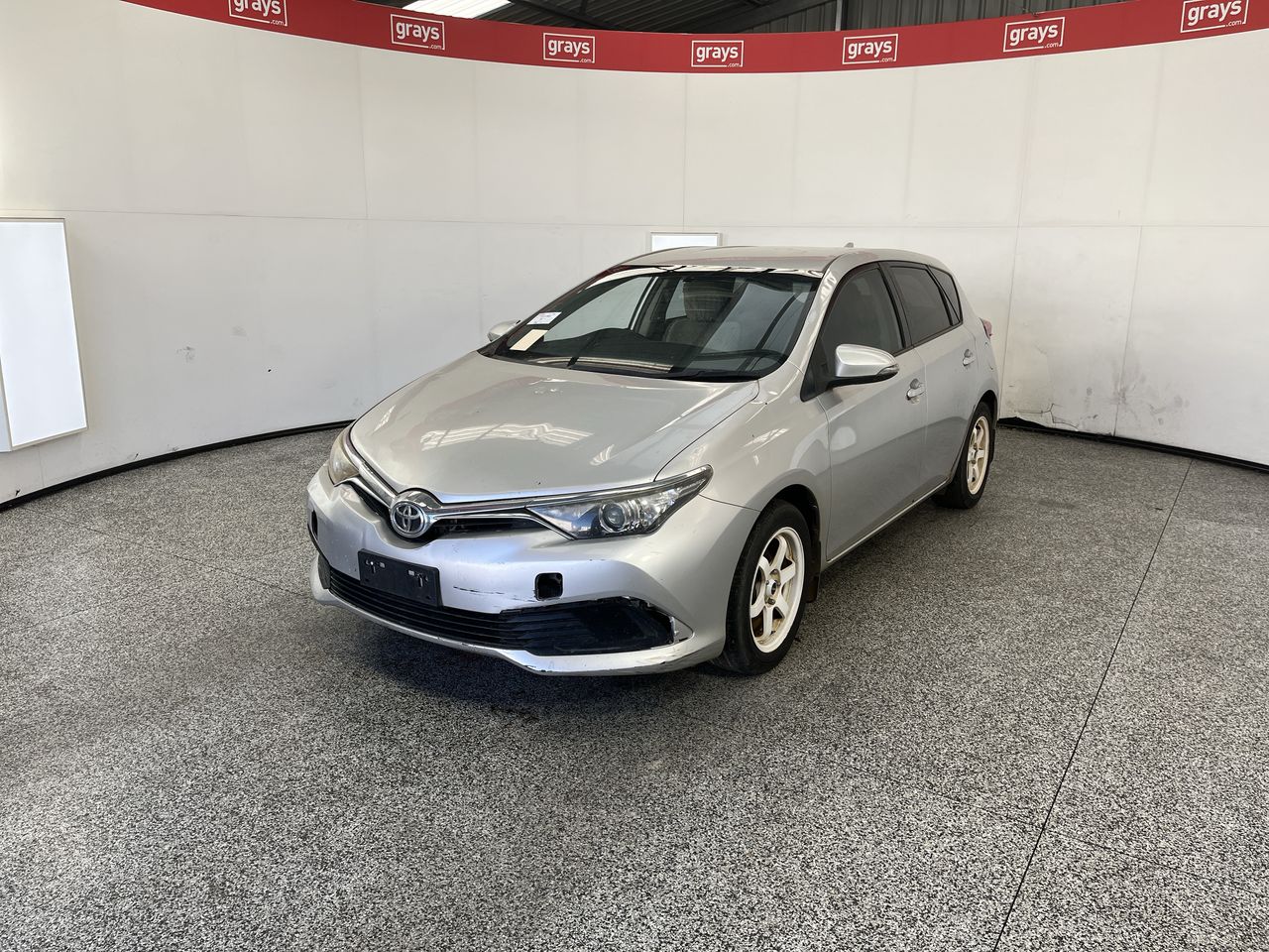 2016 Toyota Corolla Ascent ZRE182R Manual Hatchback