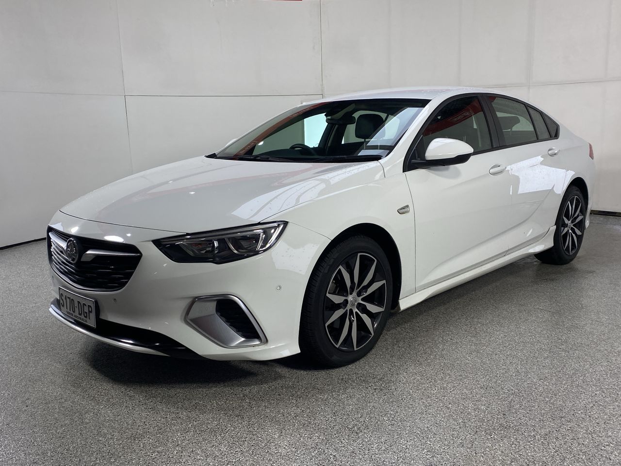 2018 Holden COMMODORE LIFTBACK RS ZB 9 auto Hatchback Auction (0001 ...