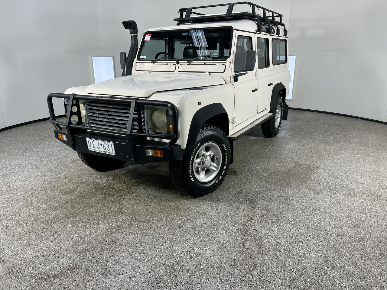 1996 Land Rover Defender (4x4) 110 Turbo Diesel Manual Wagon