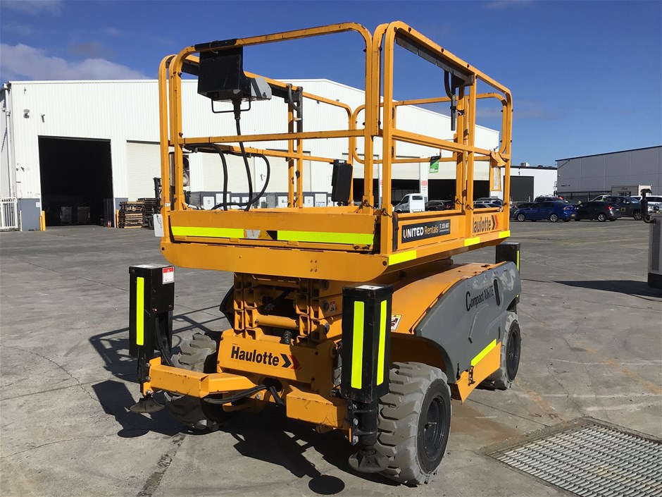 2015 Haulotte Compact 10RTE Scissor Lift