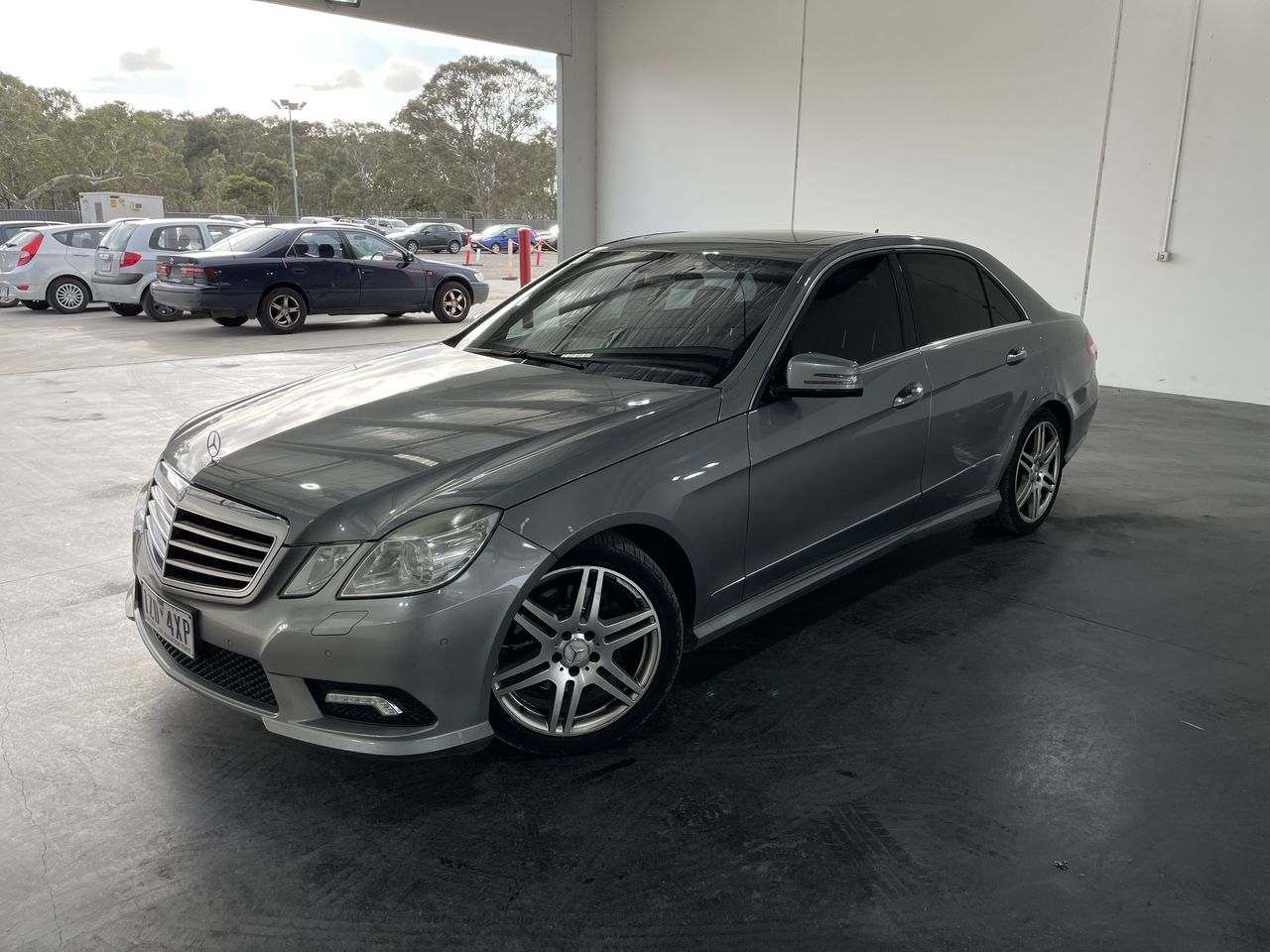 2009 Mercedes Benz E-Class E350 Avantgarde W212 Auto Sedan