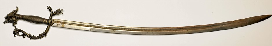 No Reserve An Ornate Dragon Design Sabre Sword