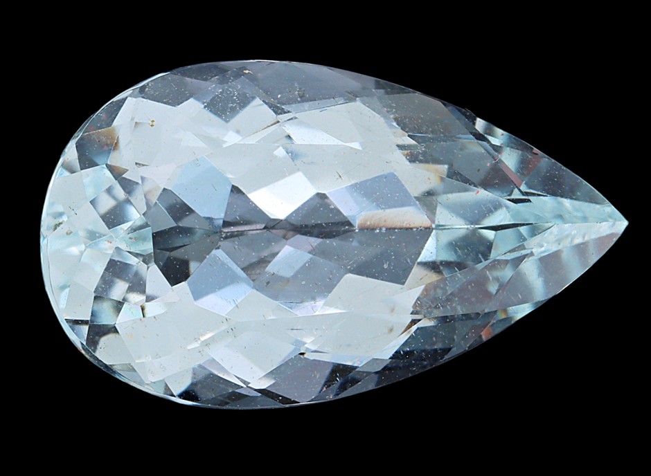 2.69 Carats Blue Aquamarine