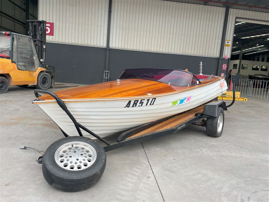 Jack Eddy: Speed Boat