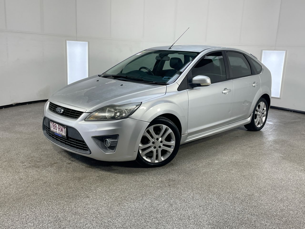 2001 Ford Focus Zetec LV Manual Hatchback